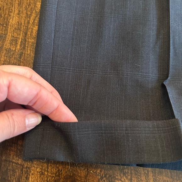 Christian Dior | Vintage Tonal Plaid Navy Blue Wool 2-pc Suit, Jacket Size 46R - Picture 12 of 15